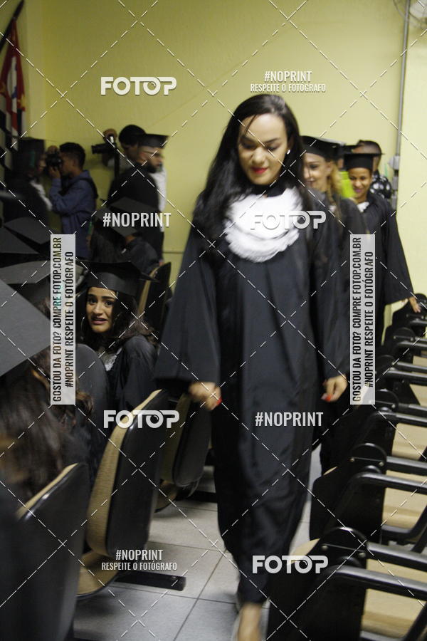 Buy your photos of the eventFormandos Cruz Vermelha on Fotop