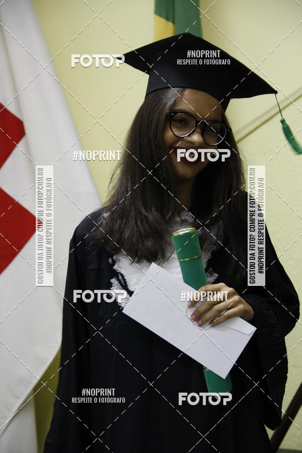 Buy your photos of the eventFormandos Cruz Vermelha on Fotop