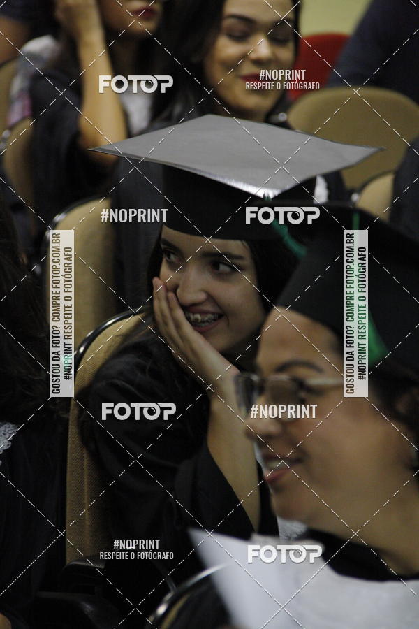 Buy your photos of the eventFormandos Cruz Vermelha on Fotop