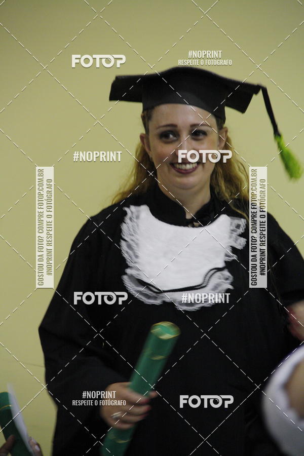 Buy your photos of the eventFormandos Cruz Vermelha on Fotop