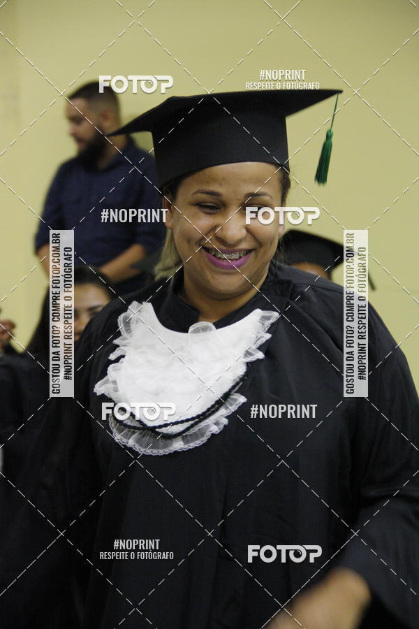 Buy your photos of the eventFormandos Cruz Vermelha on Fotop