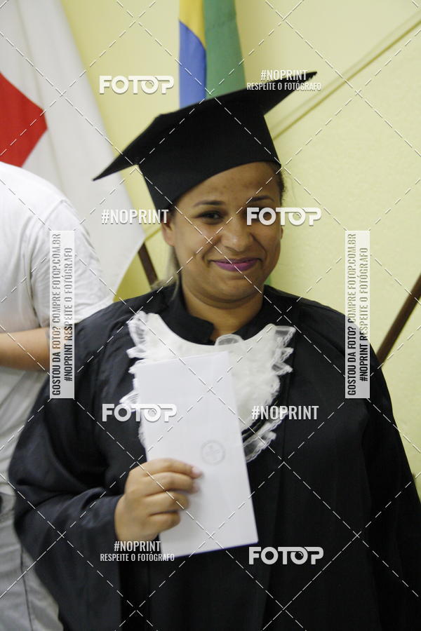 Buy your photos of the eventFormandos Cruz Vermelha on Fotop