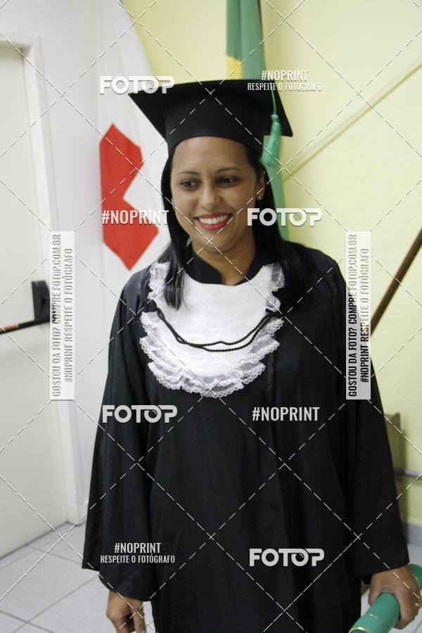 Buy your photos of the eventFormandos Cruz Vermelha on Fotop