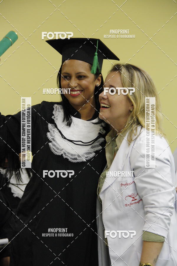Buy your photos of the eventFormandos Cruz Vermelha on Fotop