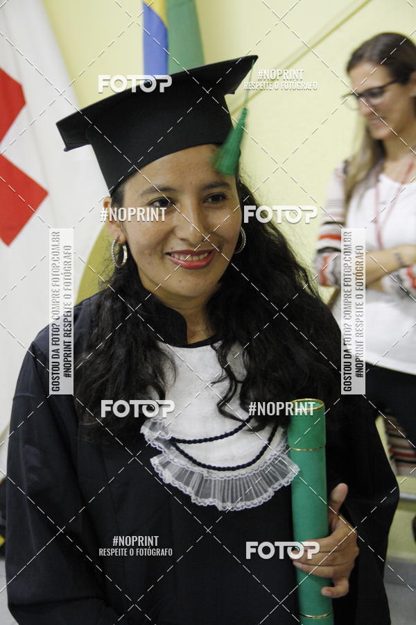 Buy your photos of the eventFormandos Cruz Vermelha on Fotop