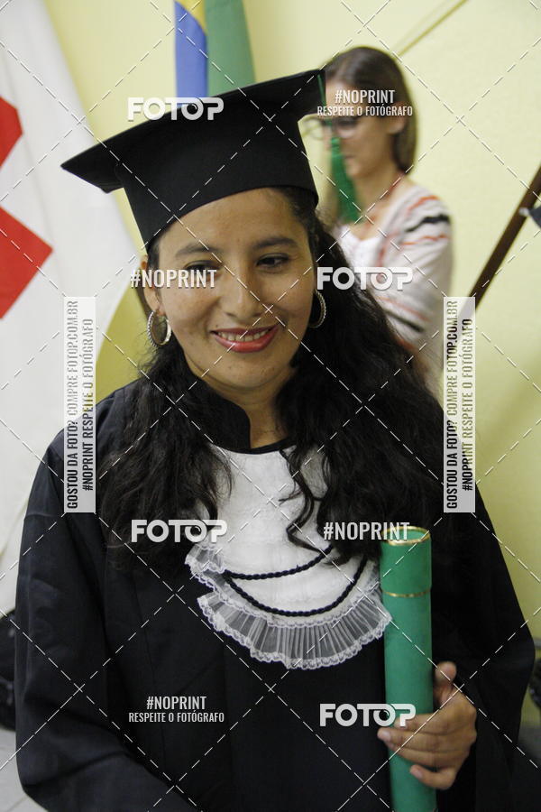 Buy your photos of the eventFormandos Cruz Vermelha on Fotop