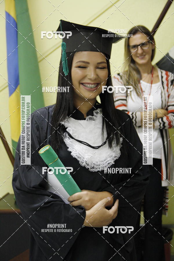 Buy your photos of the eventFormandos Cruz Vermelha on Fotop