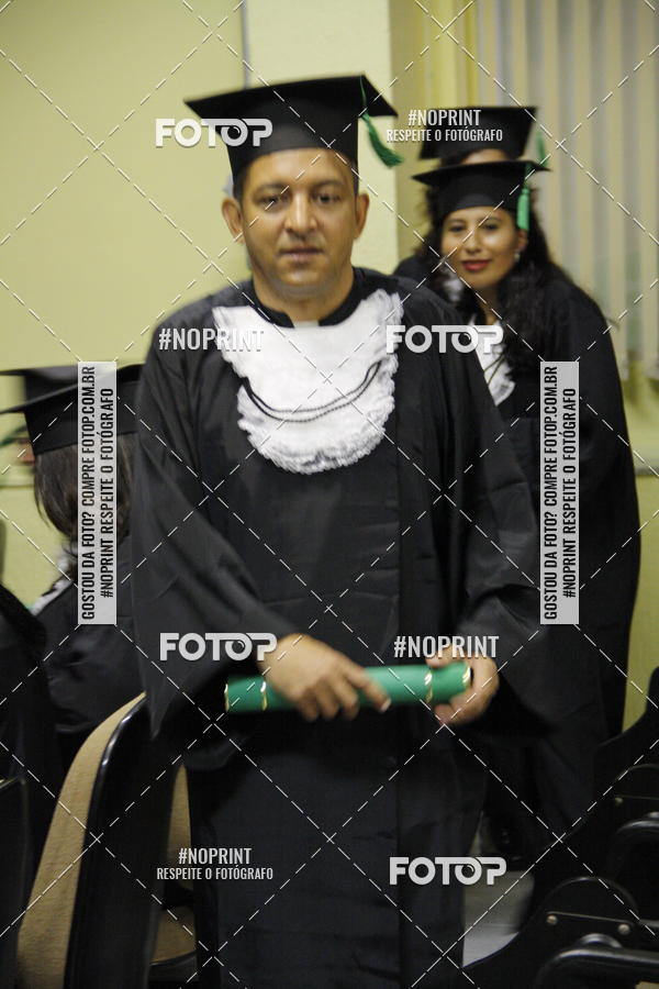 Buy your photos of the eventFormandos Cruz Vermelha on Fotop
