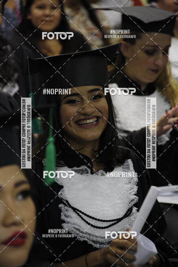 Buy your photos of the eventFormandos Cruz Vermelha on Fotop