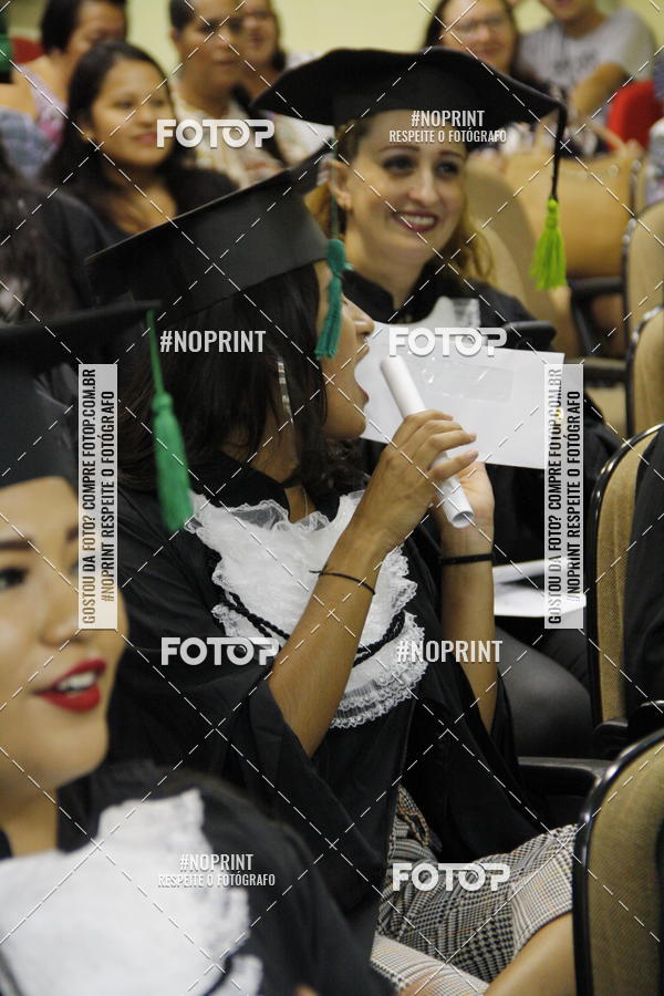 Buy your photos of the eventFormandos Cruz Vermelha on Fotop
