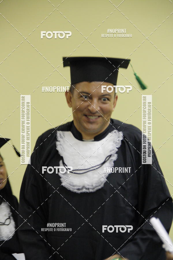 Buy your photos of the eventFormandos Cruz Vermelha on Fotop