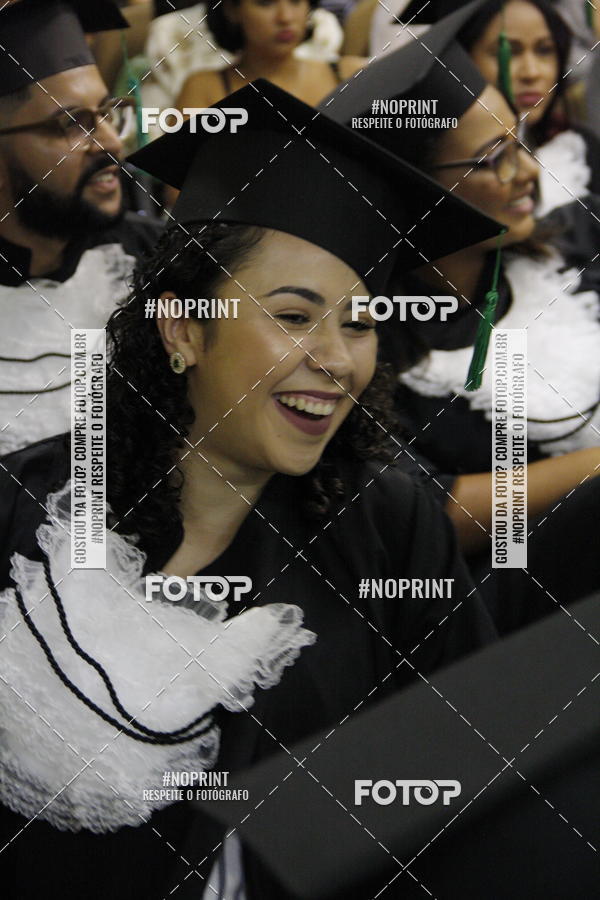 Buy your photos of the eventFormandos Cruz Vermelha on Fotop