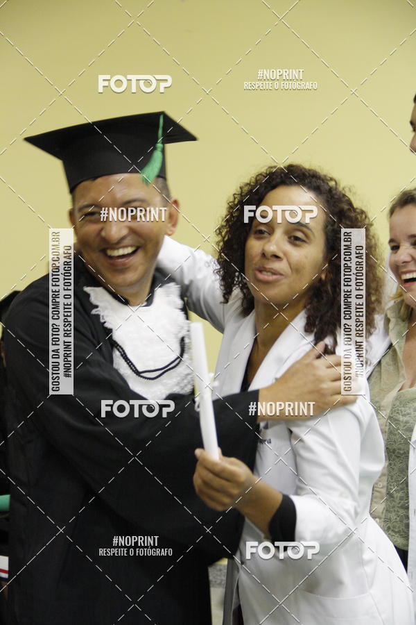 Buy your photos of the eventFormandos Cruz Vermelha on Fotop