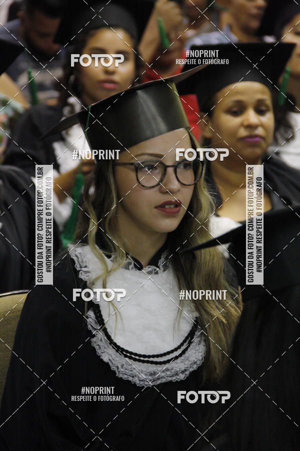Buy your photos of the eventFormandos Cruz Vermelha on Fotop