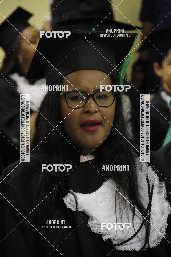 Buy your photos of the eventFormandos Cruz Vermelha on Fotop
