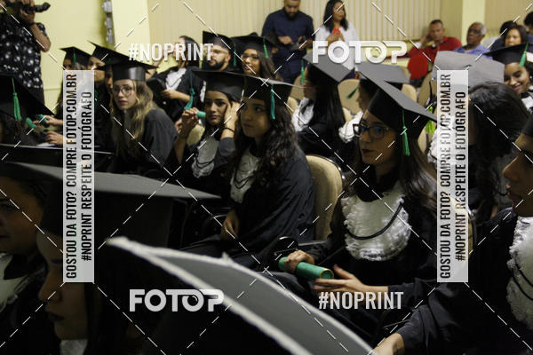 Buy your photos of the eventFormandos Cruz Vermelha on Fotop