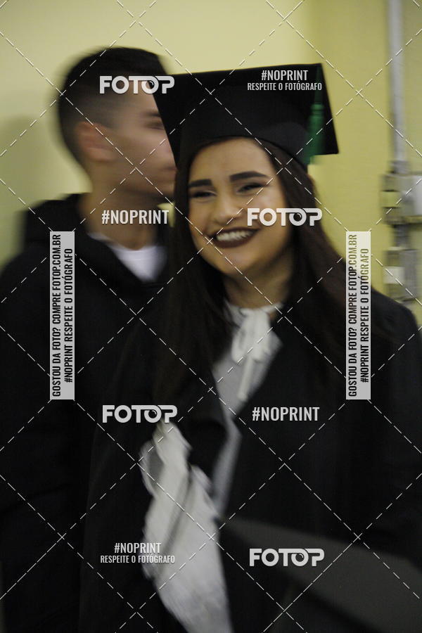 Buy your photos of the eventFormandos Cruz Vermelha on Fotop