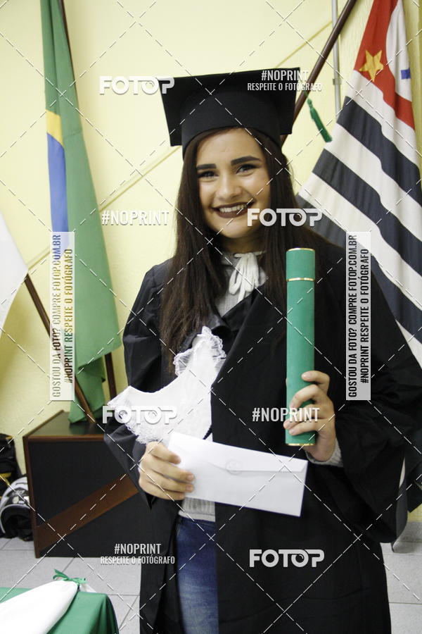 Buy your photos of the eventFormandos Cruz Vermelha on Fotop