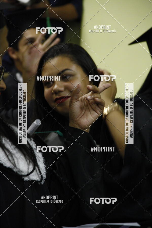 Buy your photos of the eventFormandos Cruz Vermelha on Fotop