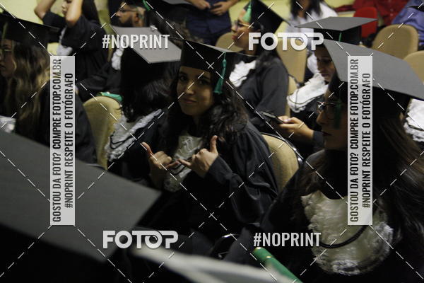 Buy your photos of the eventFormandos Cruz Vermelha on Fotop