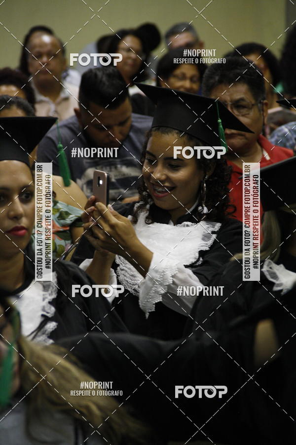 Buy your photos of the eventFormandos Cruz Vermelha on Fotop