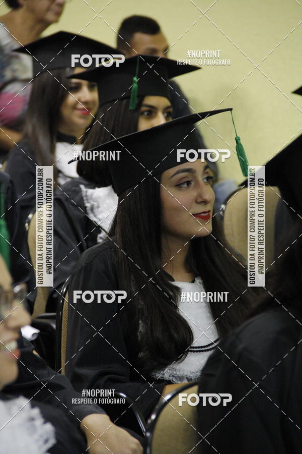Buy your photos of the eventFormandos Cruz Vermelha on Fotop