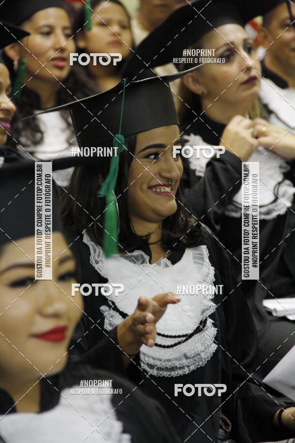 Buy your photos of the eventFormandos Cruz Vermelha on Fotop