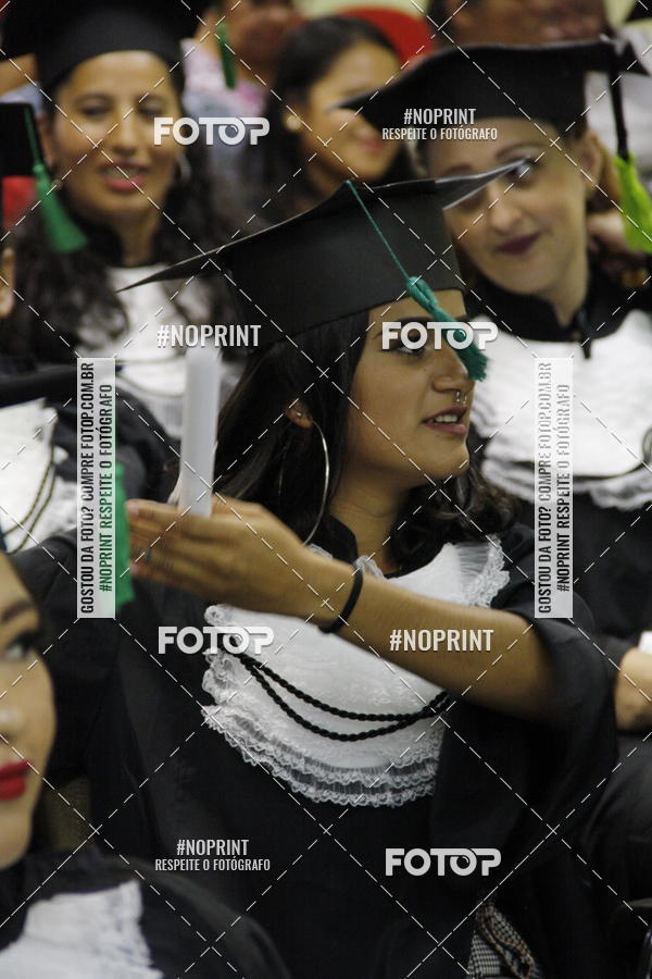 Buy your photos of the eventFormandos Cruz Vermelha on Fotop