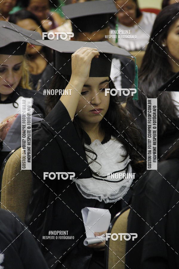 Buy your photos of the eventFormandos Cruz Vermelha on Fotop