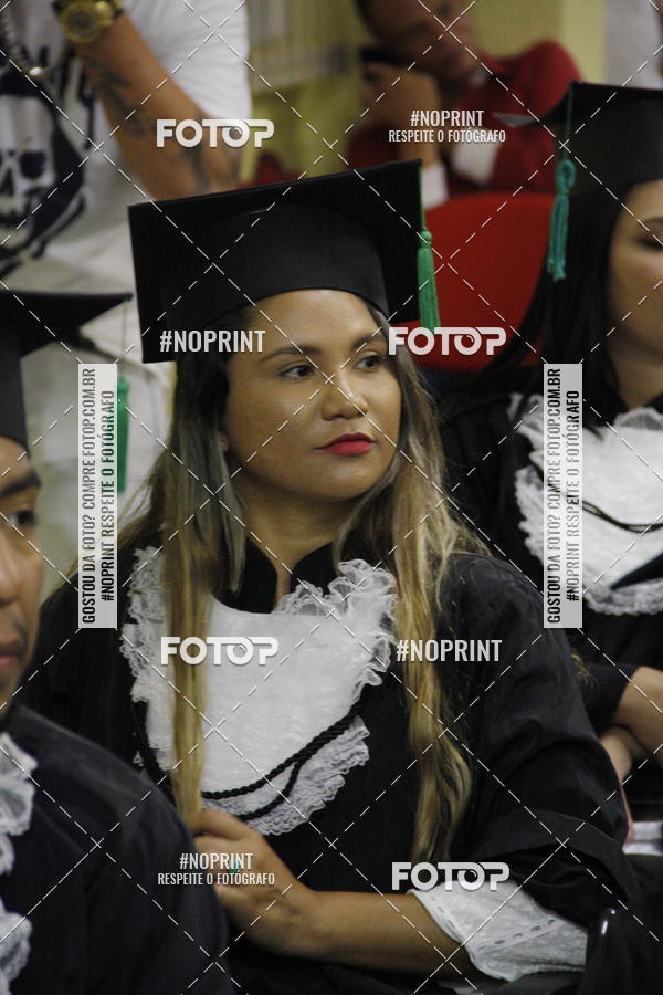 Buy your photos of the eventFormandos Cruz Vermelha on Fotop