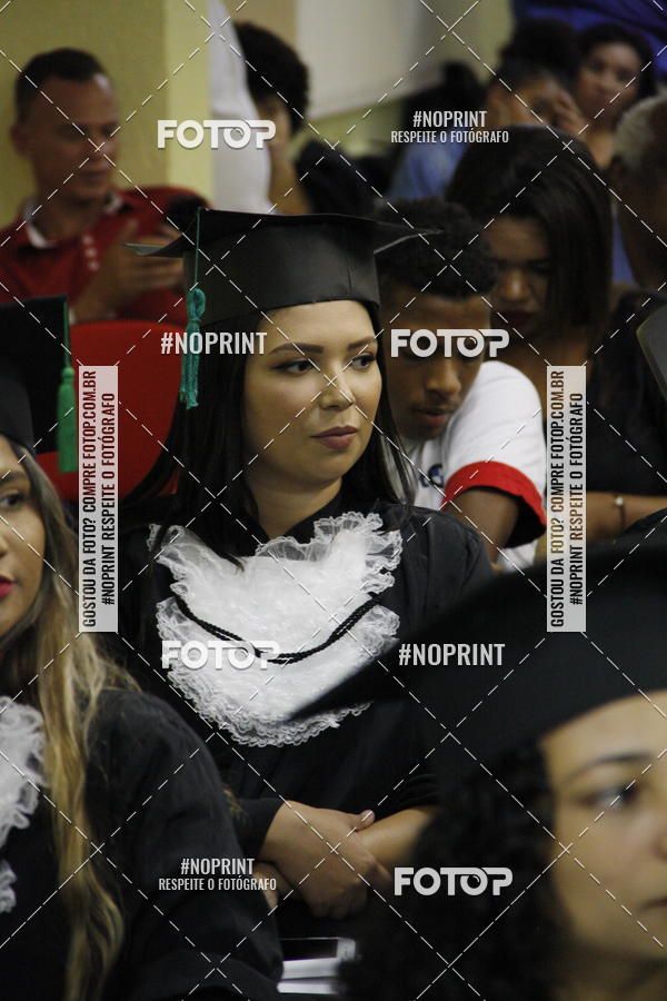 Buy your photos of the eventFormandos Cruz Vermelha on Fotop