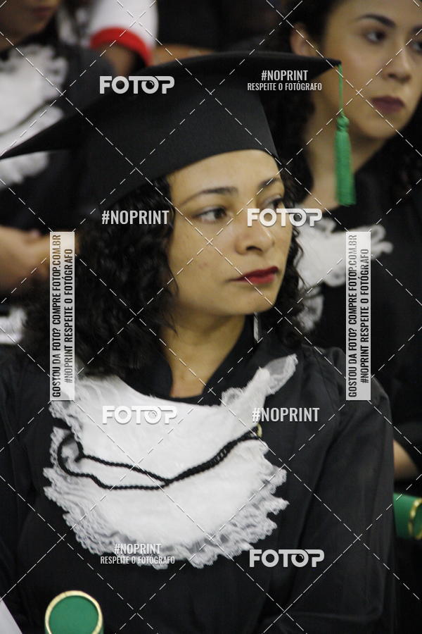 Buy your photos of the eventFormandos Cruz Vermelha on Fotop