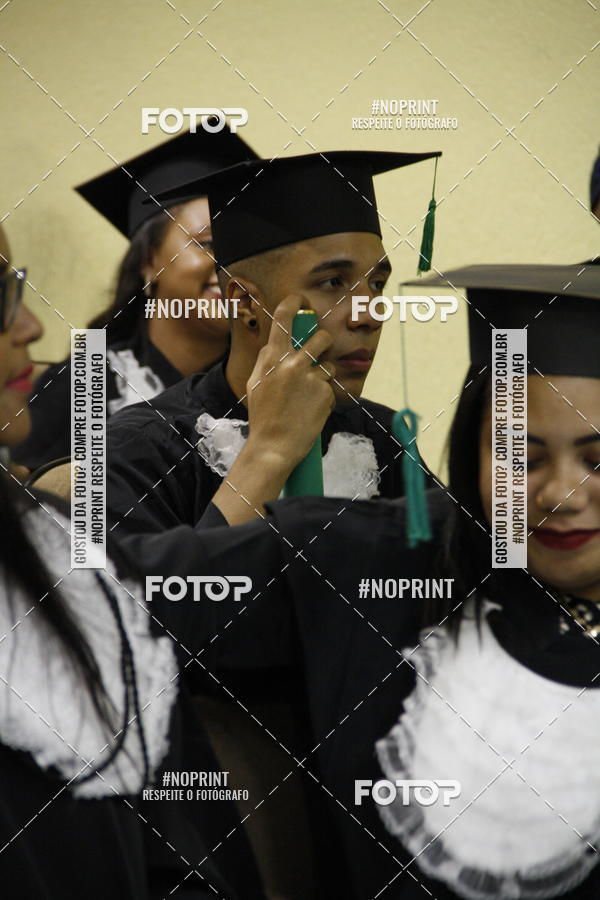 Buy your photos of the eventFormandos Cruz Vermelha on Fotop