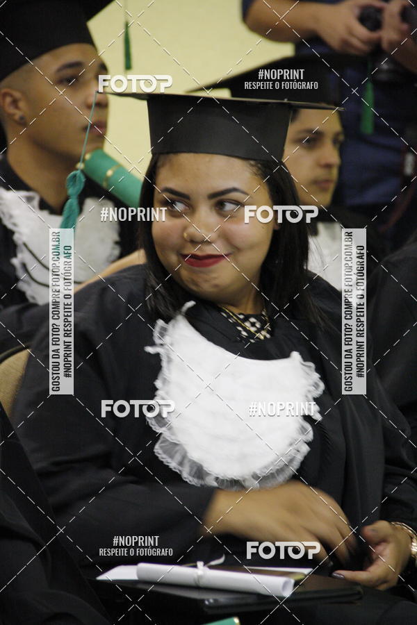 Buy your photos of the eventFormandos Cruz Vermelha on Fotop