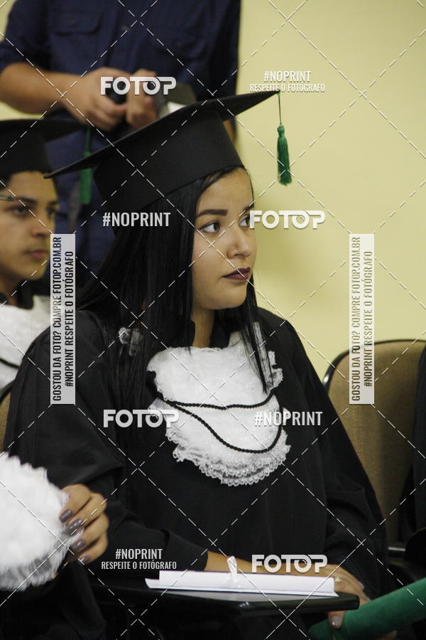 Buy your photos of the eventFormandos Cruz Vermelha on Fotop