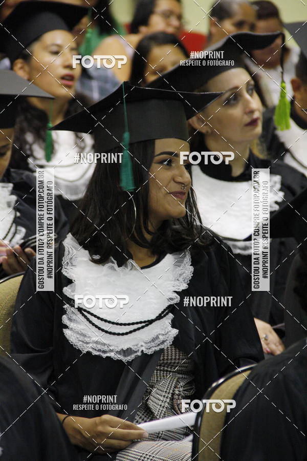 Buy your photos of the eventFormandos Cruz Vermelha on Fotop