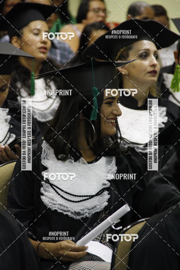 Buy your photos of the eventFormandos Cruz Vermelha on Fotop