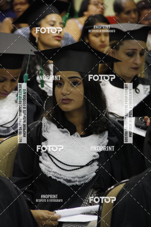 Buy your photos of the eventFormandos Cruz Vermelha on Fotop
