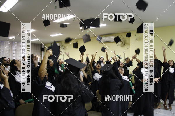 Buy your photos of the eventFormandos Cruz Vermelha on Fotop