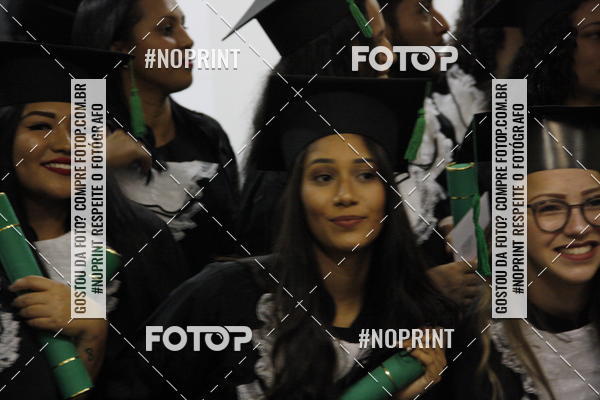 Buy your photos of the eventFormandos Cruz Vermelha on Fotop