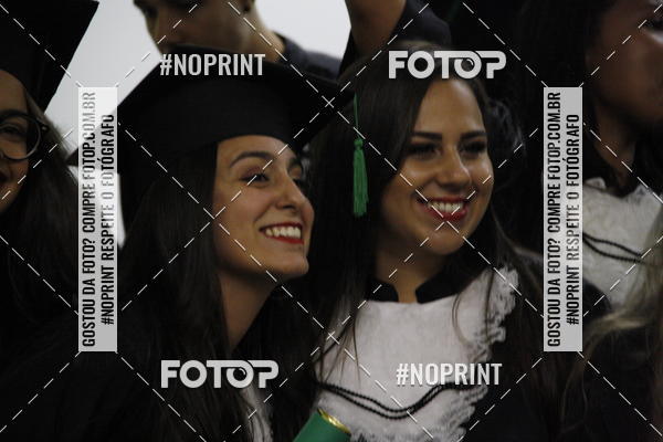 Buy your photos of the eventFormandos Cruz Vermelha on Fotop