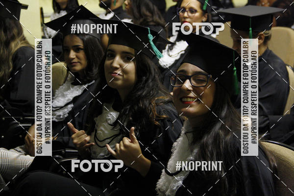 Buy your photos of the eventFormandos Cruz Vermelha on Fotop