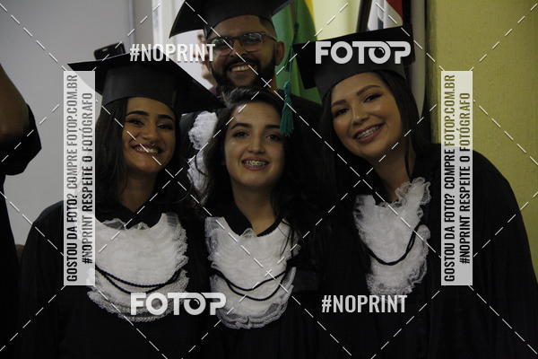 Buy your photos of the eventFormandos Cruz Vermelha on Fotop
