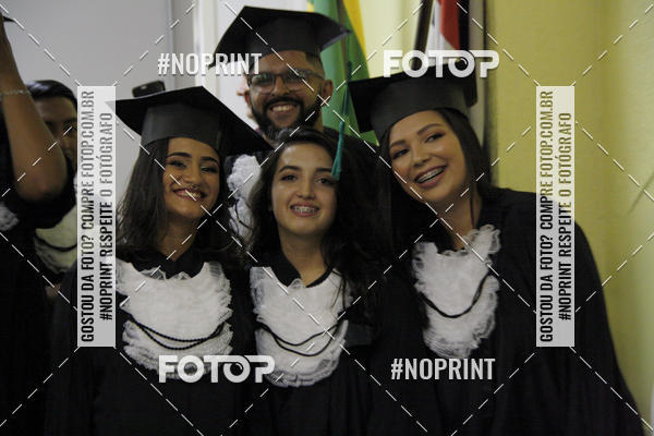 Buy your photos of the eventFormandos Cruz Vermelha on Fotop