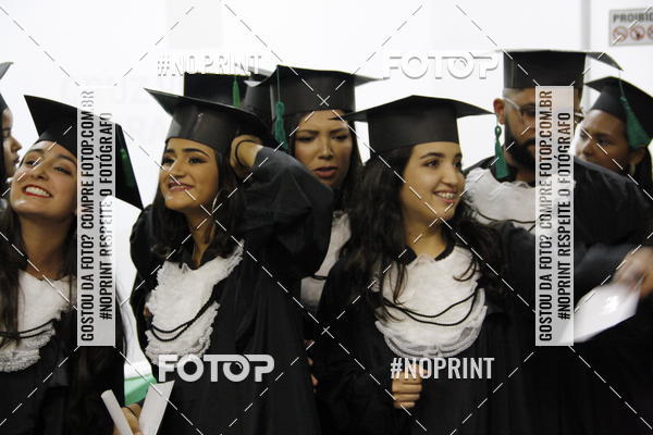 Buy your photos of the eventFormandos Cruz Vermelha on Fotop