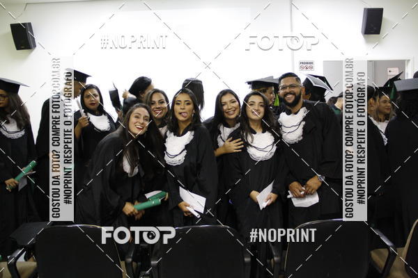 Buy your photos of the eventFormandos Cruz Vermelha on Fotop