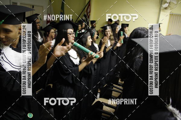 Buy your photos of the eventFormandos Cruz Vermelha on Fotop