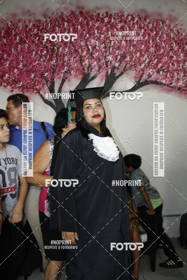 Buy your photos of the eventFormandos Cruz Vermelha on Fotop