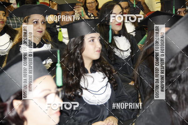 Buy your photos of the eventFormandos Cruz Vermelha on Fotop
