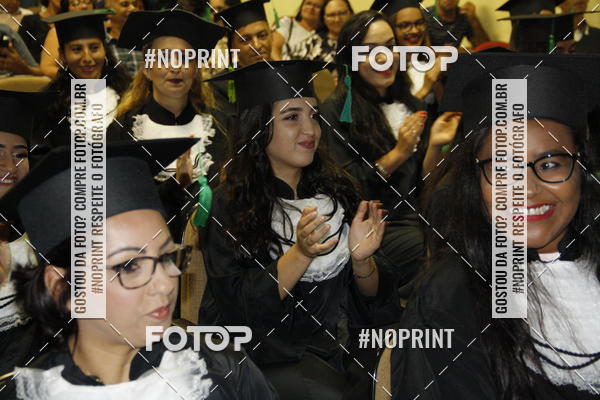 Buy your photos of the eventFormandos Cruz Vermelha on Fotop
